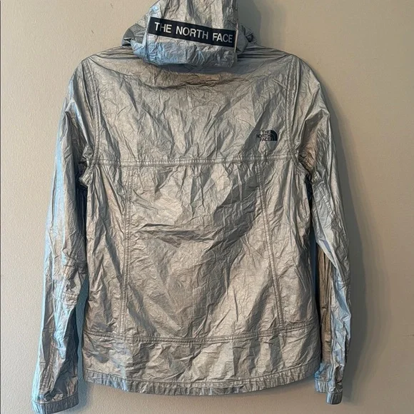 The North Face Shimmering Silver Windbreaker - Picture 5 of 11